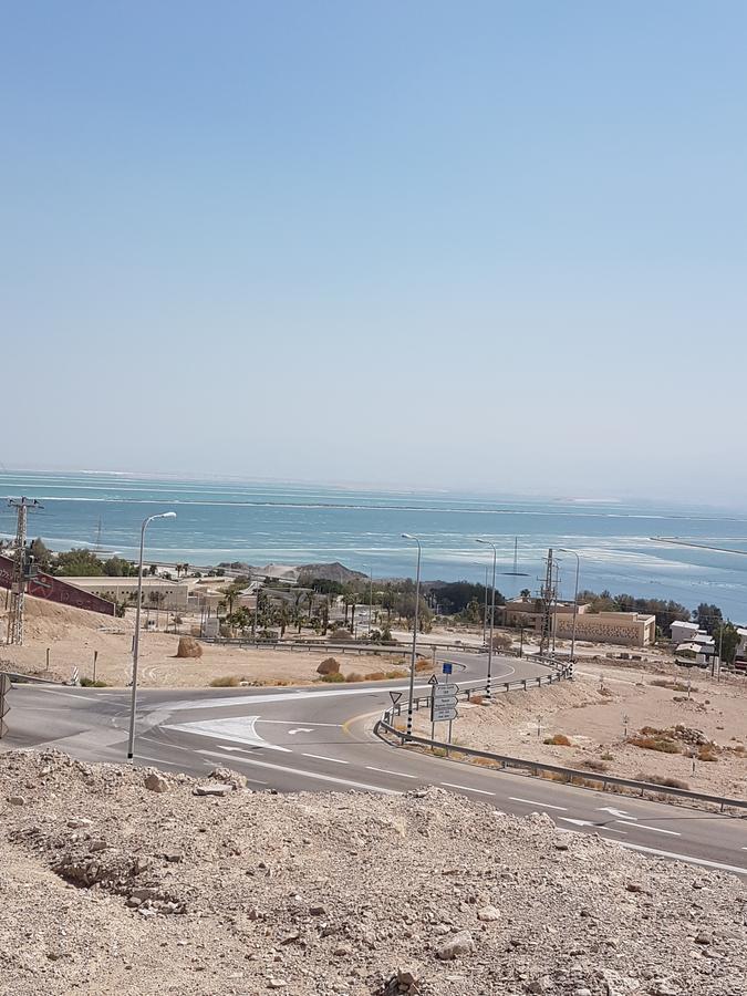 Villa Nadia Hosting Dead Sea Neve Zohar Esterno foto
